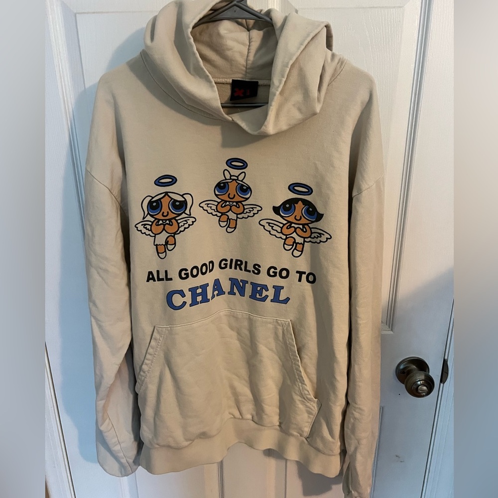 MEGA YACHT GOOD GIRLS GO TO CHANEL, BAD GIRLS GO TO GUCCI HOODIE